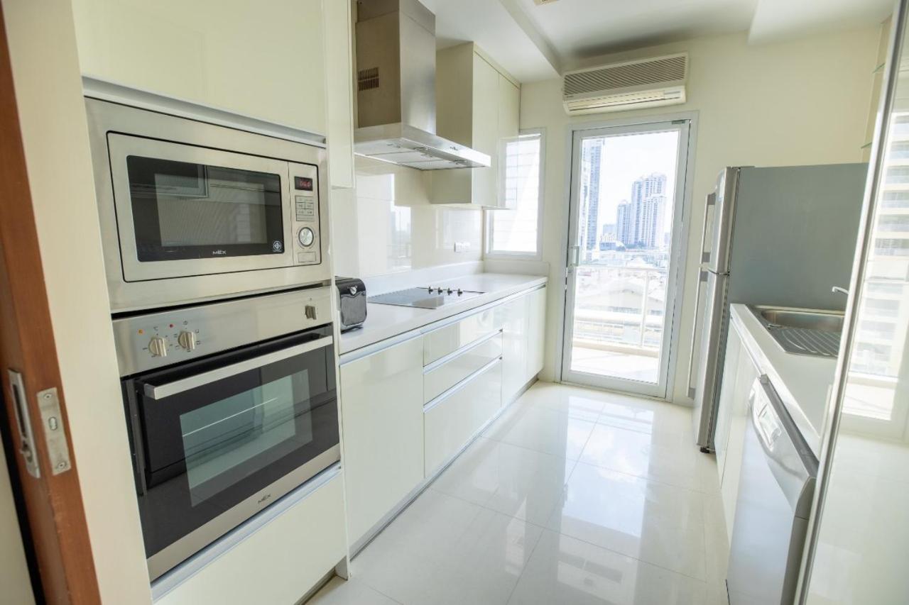 Gm Serviced Apartment Bangkok Luaran gambar